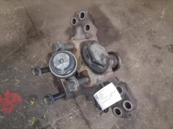 Volvo käändtelg