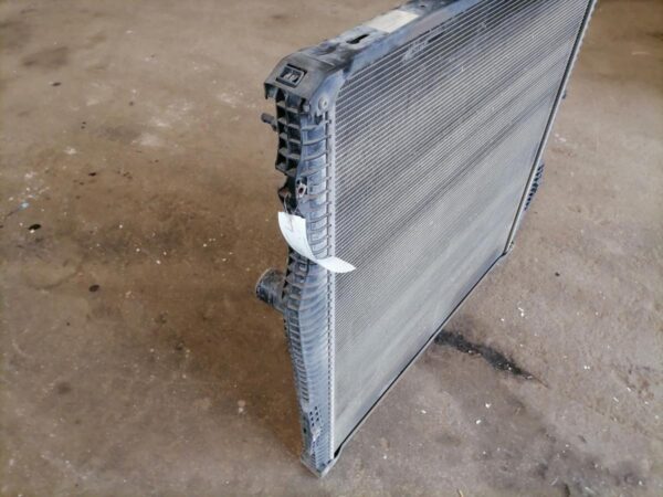 Jahutus radiaator