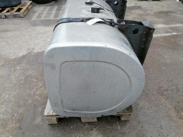 Kütusepaak 610L