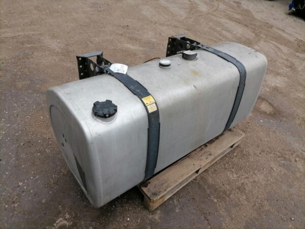 Kütusepaak 650L