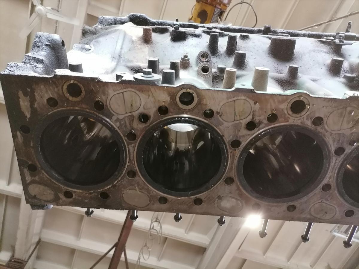 Mootoriplokk Volvo D13K500