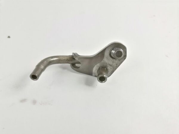 Piston cooling nozzle