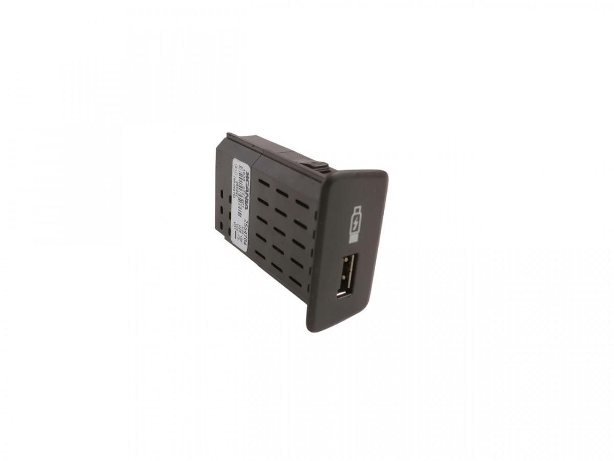 USB pistiku paneel