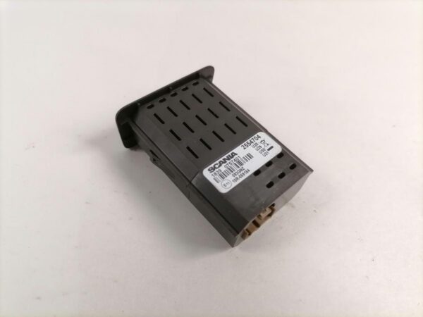 USB pistiku paneel