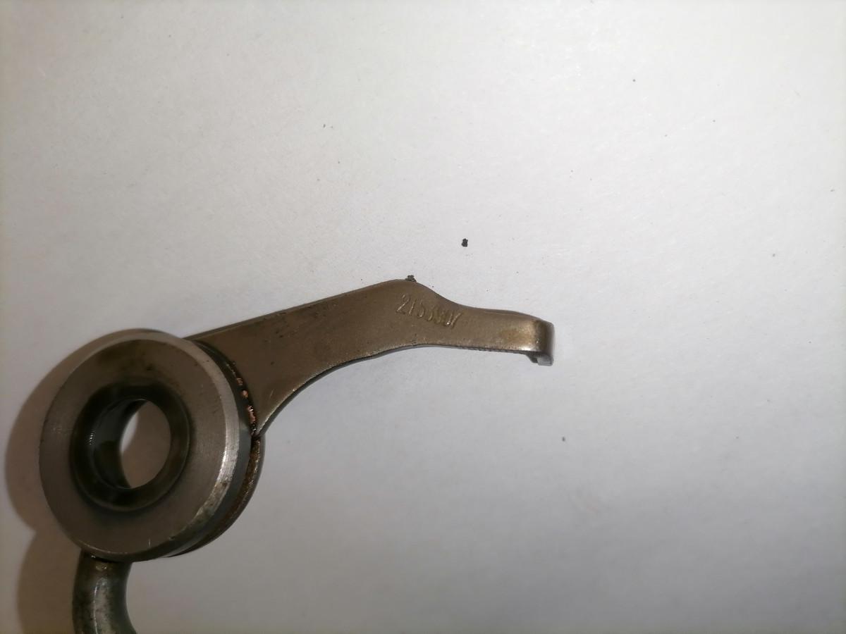 Piston cooling nozzle