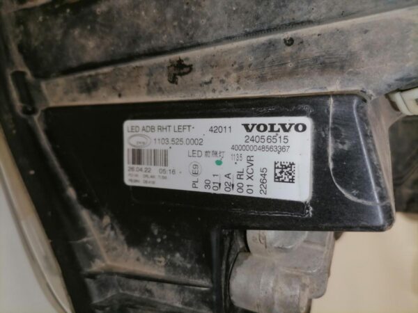 Volvo esituli, vasak (LED)
