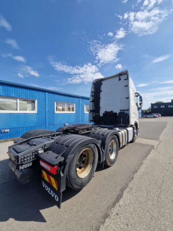 VOLVO FH 6×2