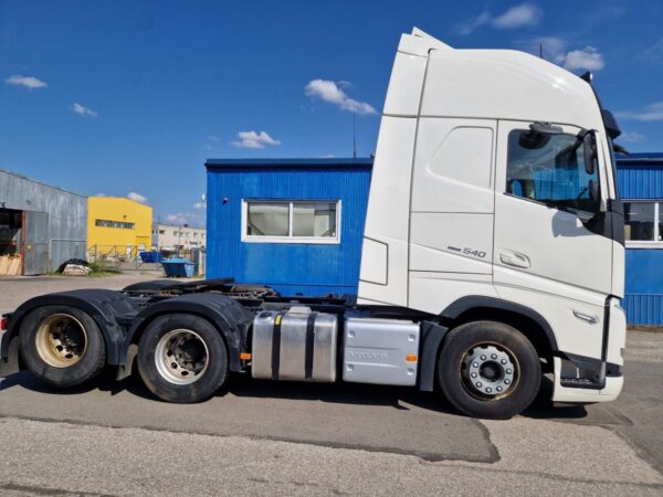 VOLVO FH 6×2