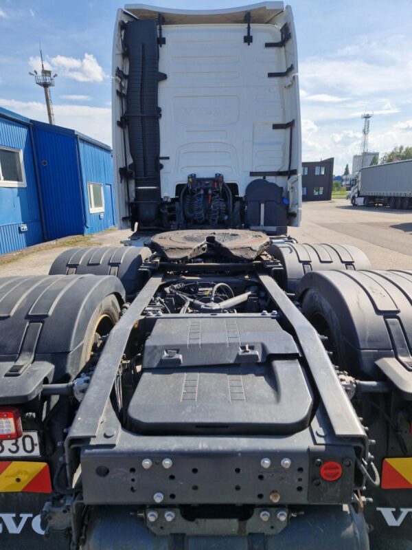 VOLVO FH 6×2