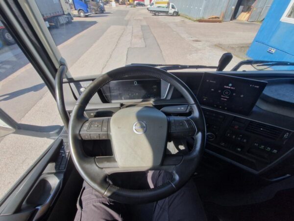 VOLVO FH 6×2