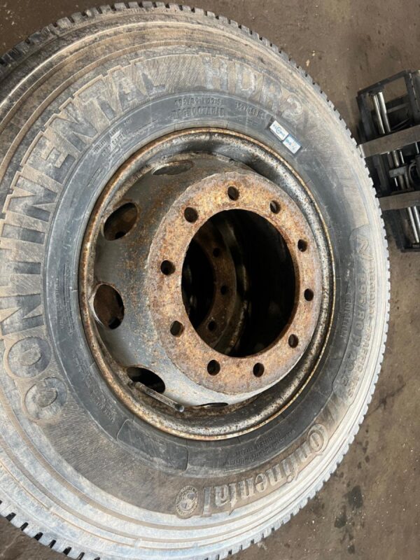 Continental HDR2 295/80R22.5