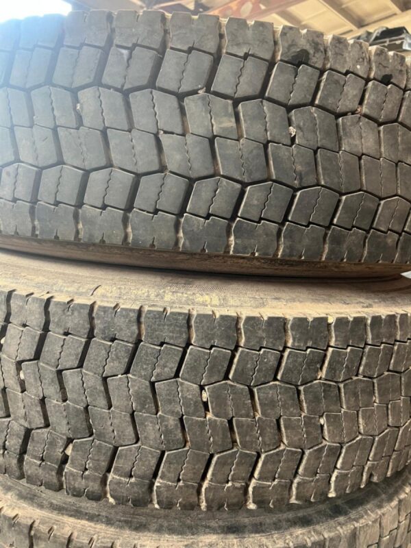 Continental HDR2 295/80R22.5