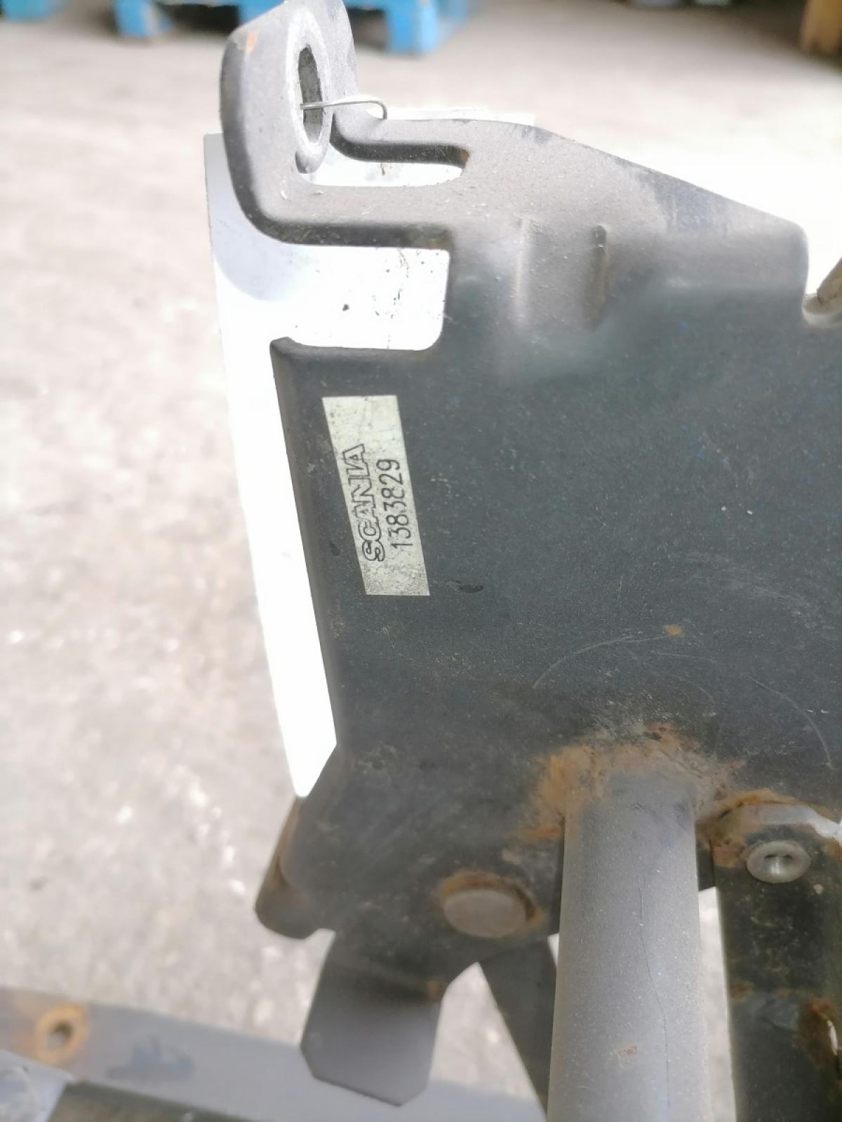 Kabiini tuulesuunaja kandur