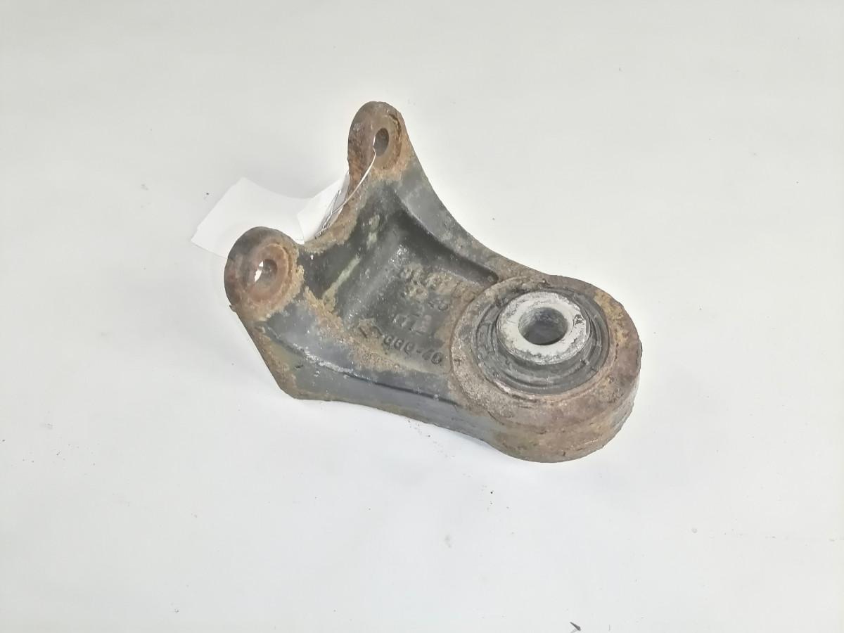 Stabilisaatorvarda kinnitus, veosild