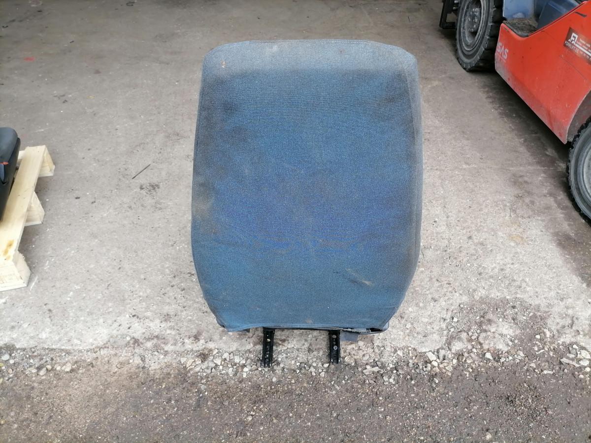 Volvo kaasreisija iste
