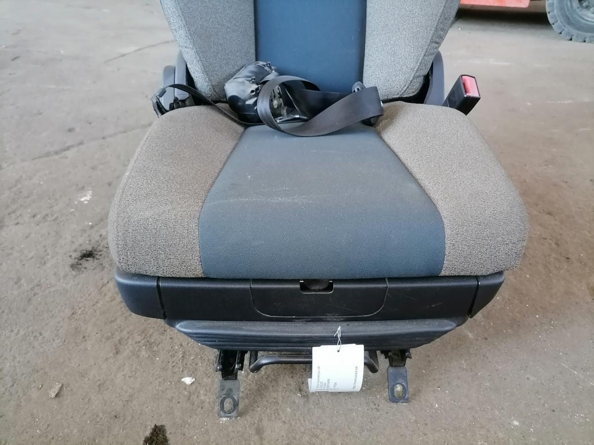 Volvo kaasreisija iste
