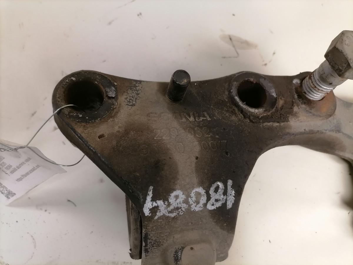 Amortisaatori kandur, esisild