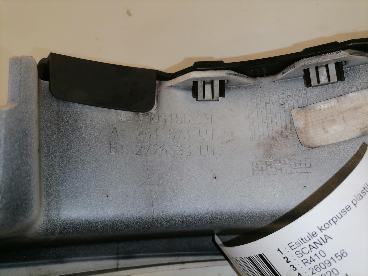 Esitule korpuse plastik