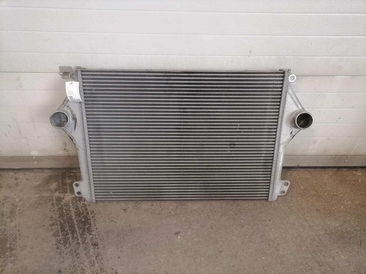 Intercooler radiaator