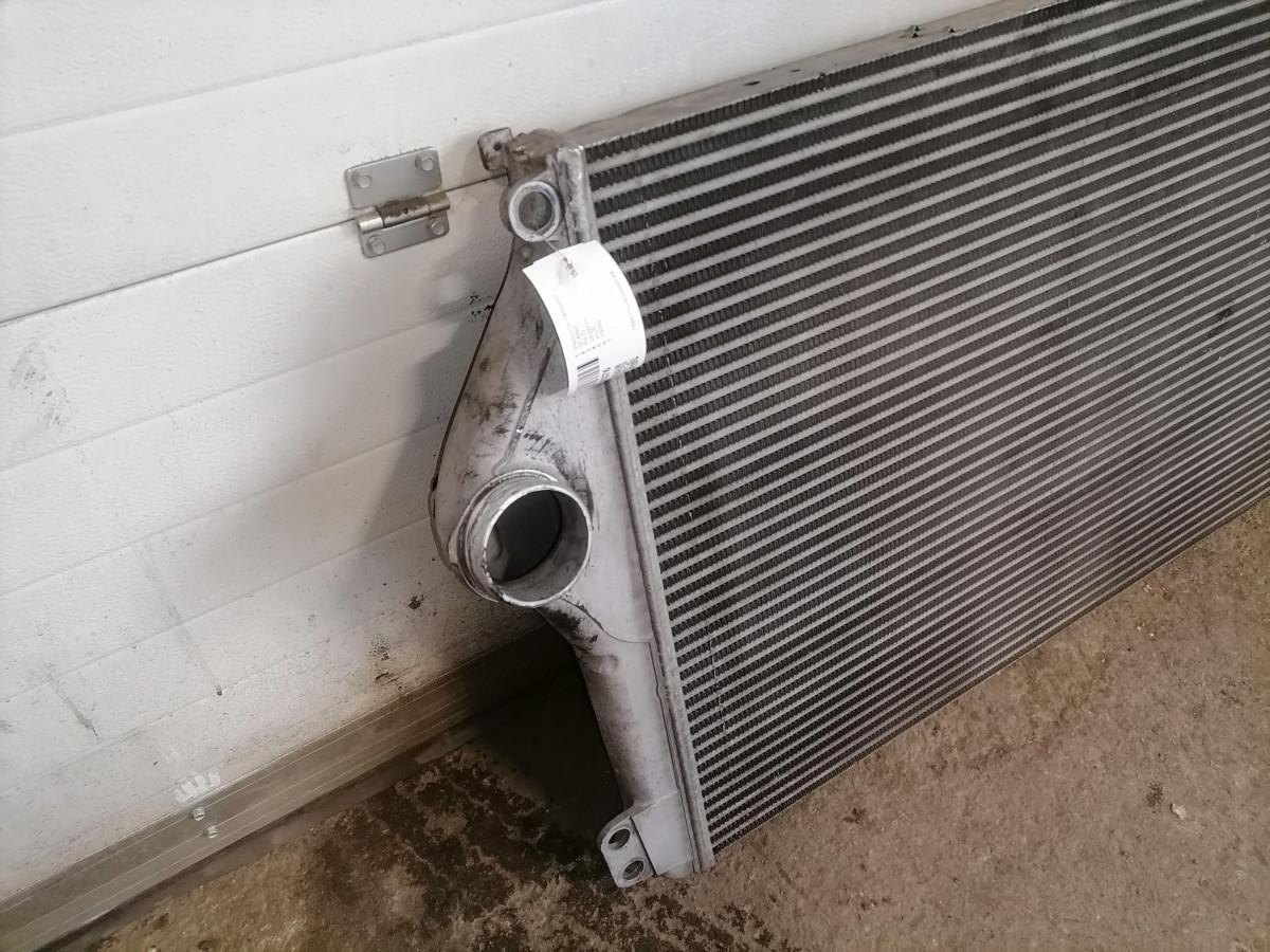 Intercooler radiaator
