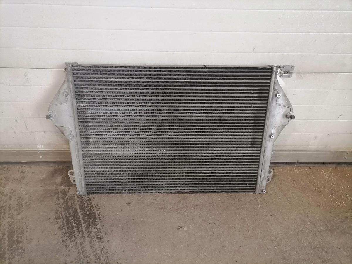 Intercooler radiaator