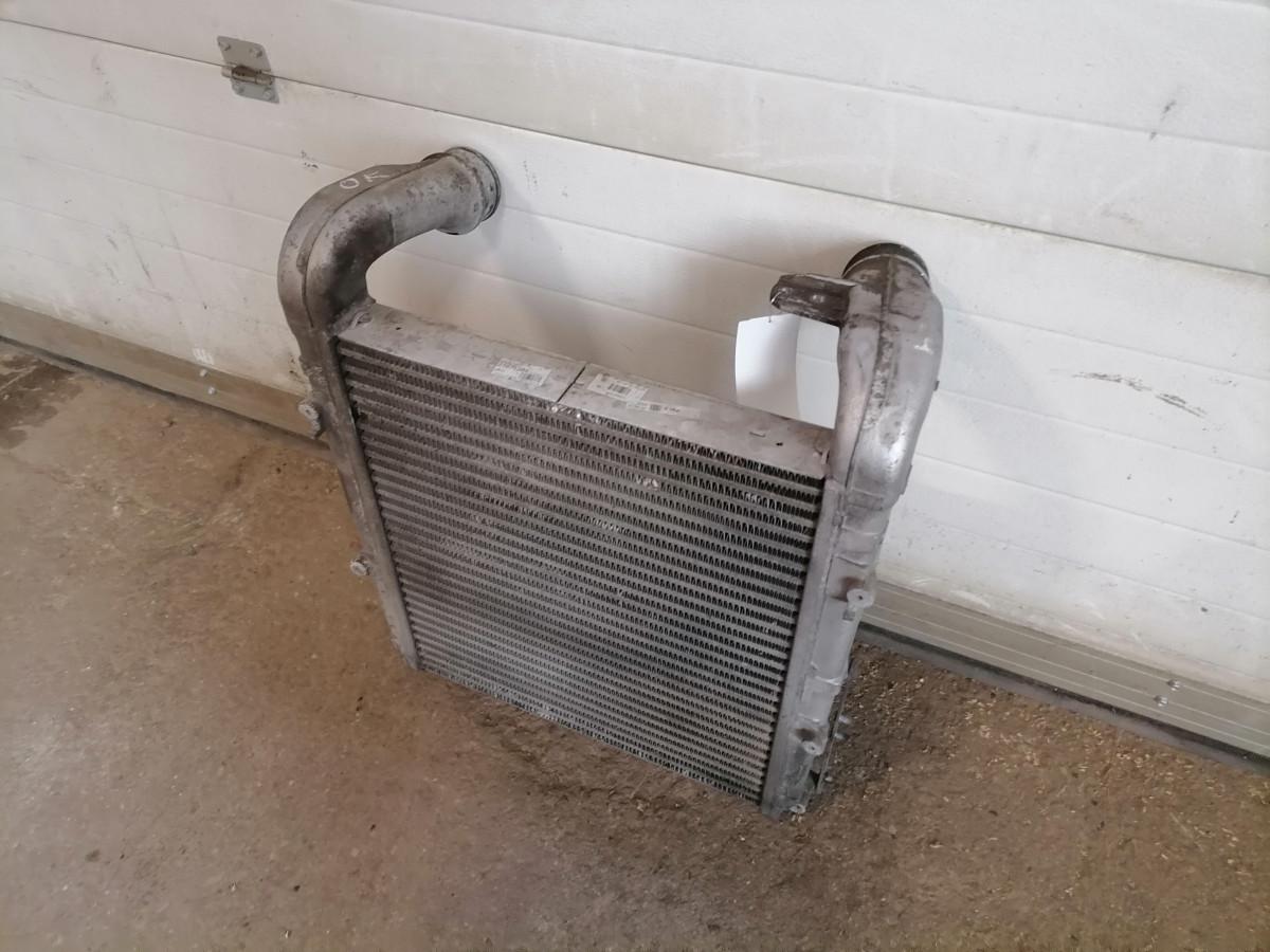 Intercooler radiaator