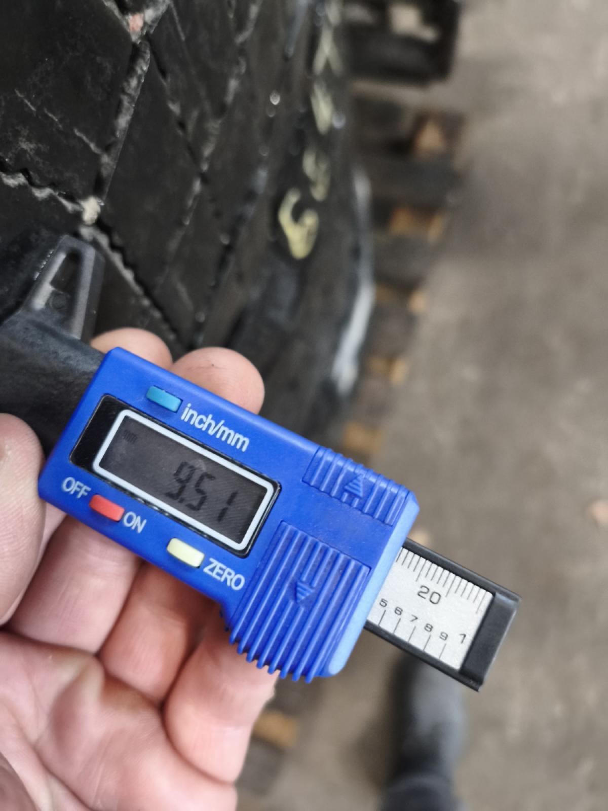 Rehvid + veljed 315/70R22.5