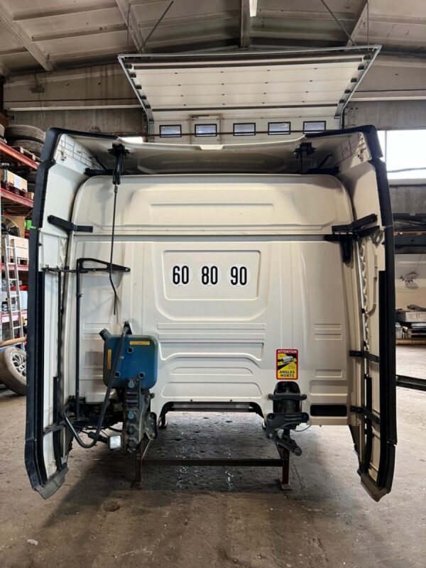 Scania kabiin CR20N