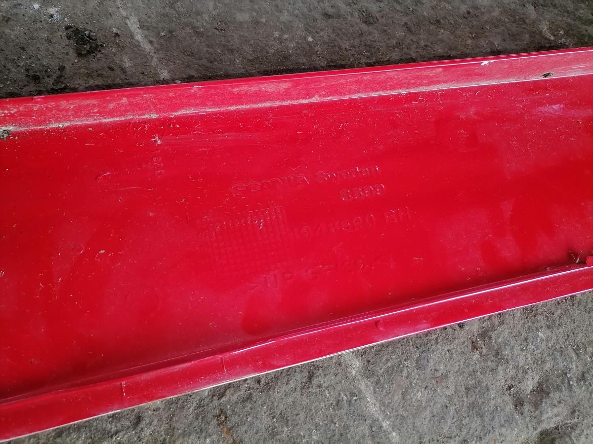 Scania kabiini tuulesuunaja, parem külg