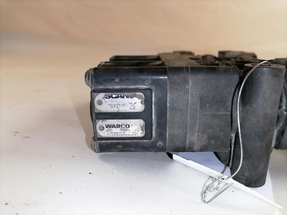 Scania Õhkvedrustuse klapp, ECAS