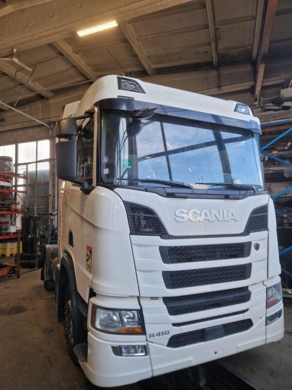 Scania R410