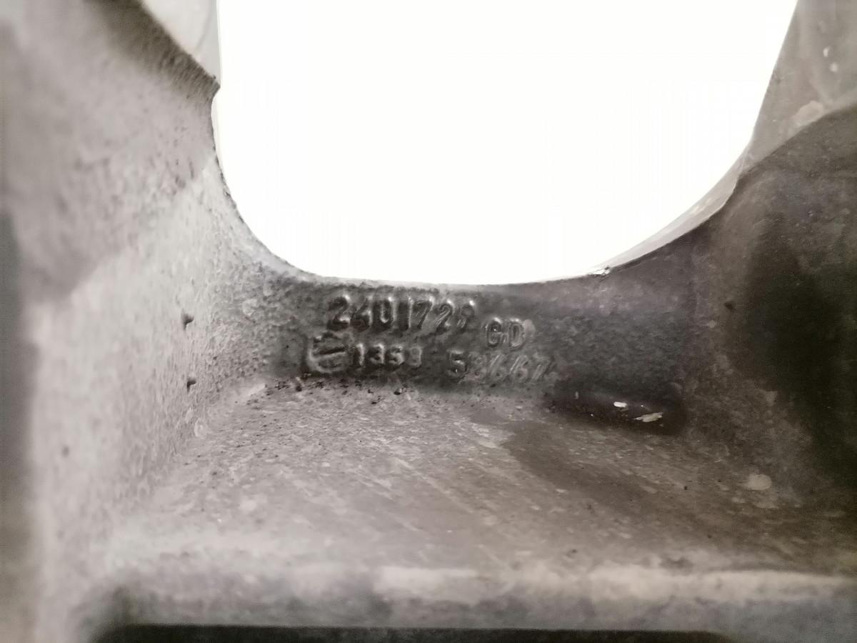 Scania vedrukandur, esisild vasak