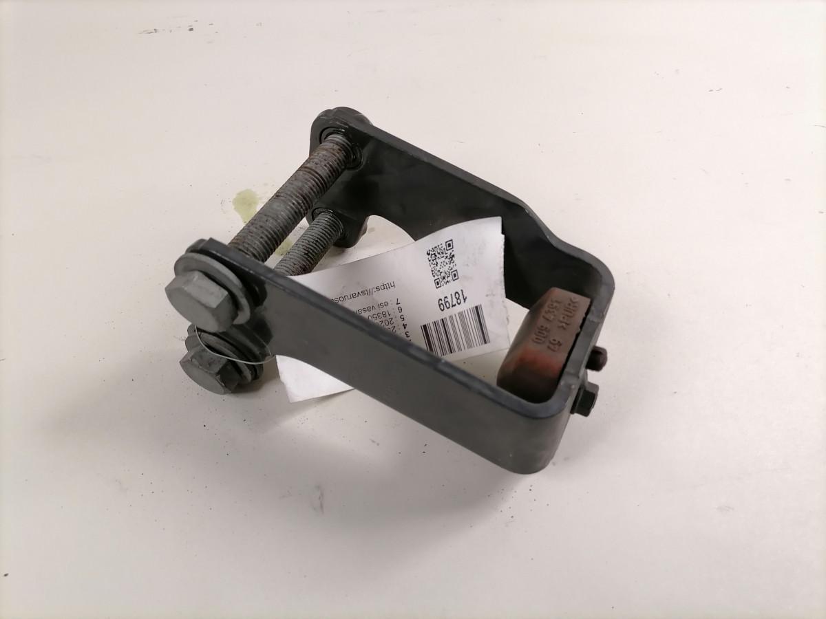 Kabiini õhkpadja kandur