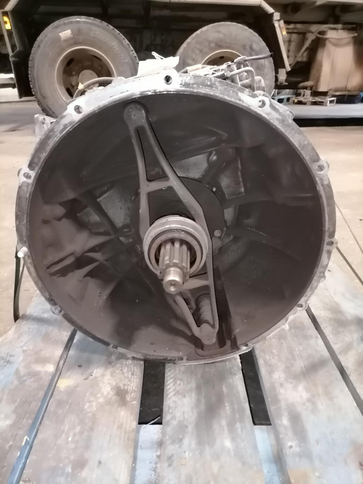 Käigukast 6AS1000TO