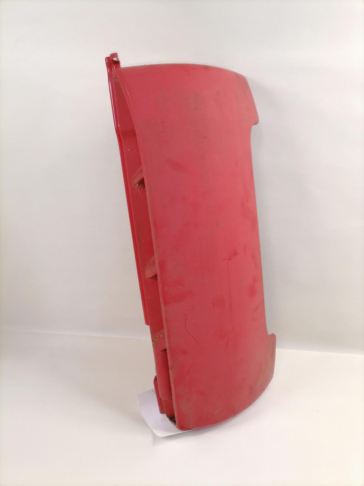 MAN kabiini nurgapõsk, parem