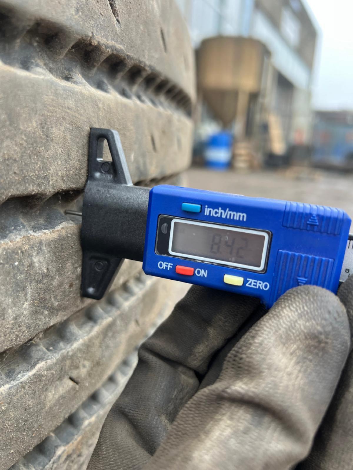 Rehvid + veljed 315/70R22.5