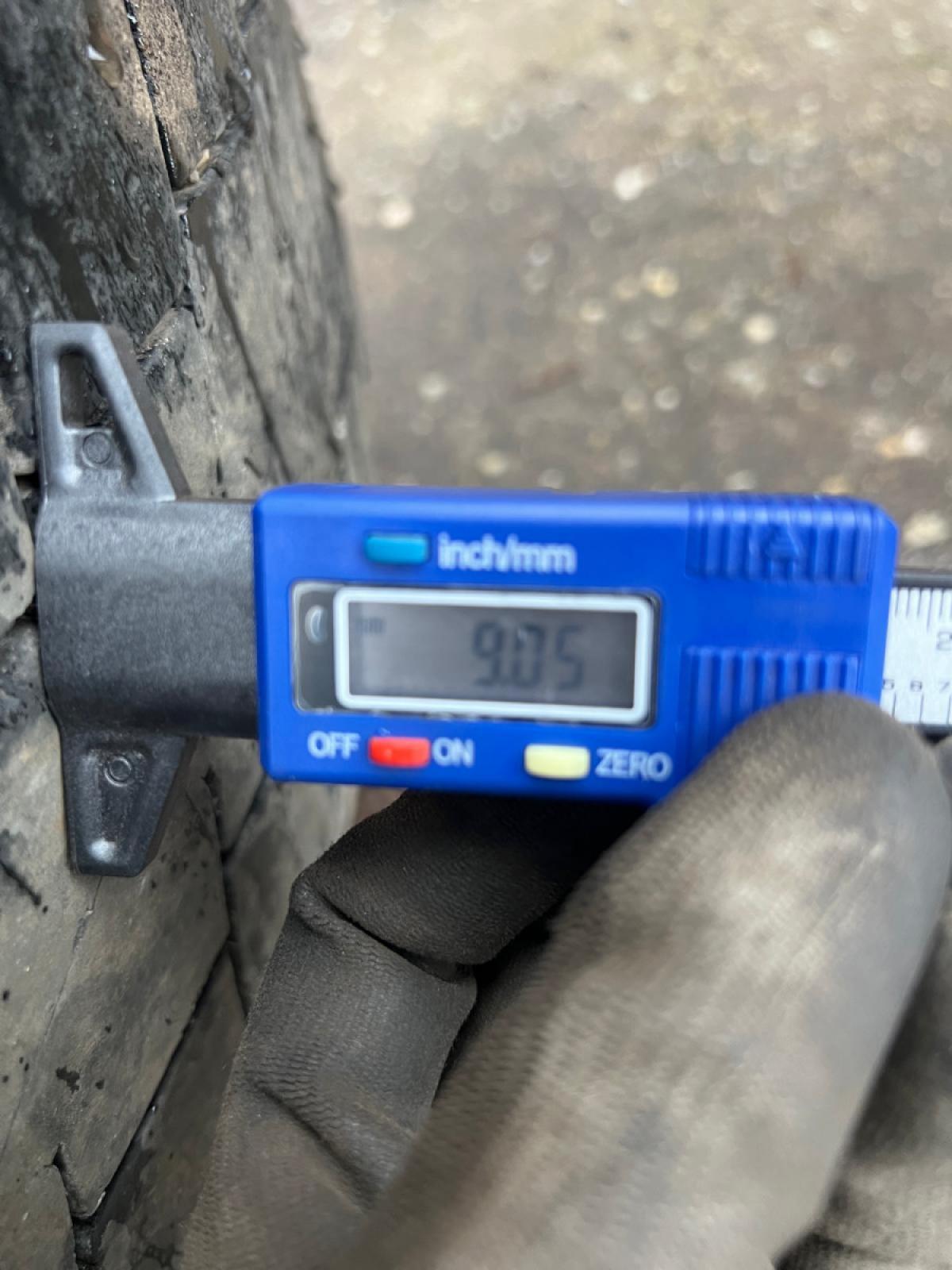 Rehvid + veljed 315/80R22.5