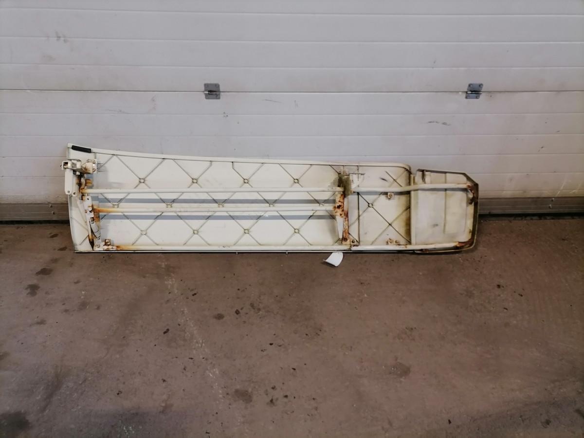 Scania kabiini tuulesuunaja, vasak külg