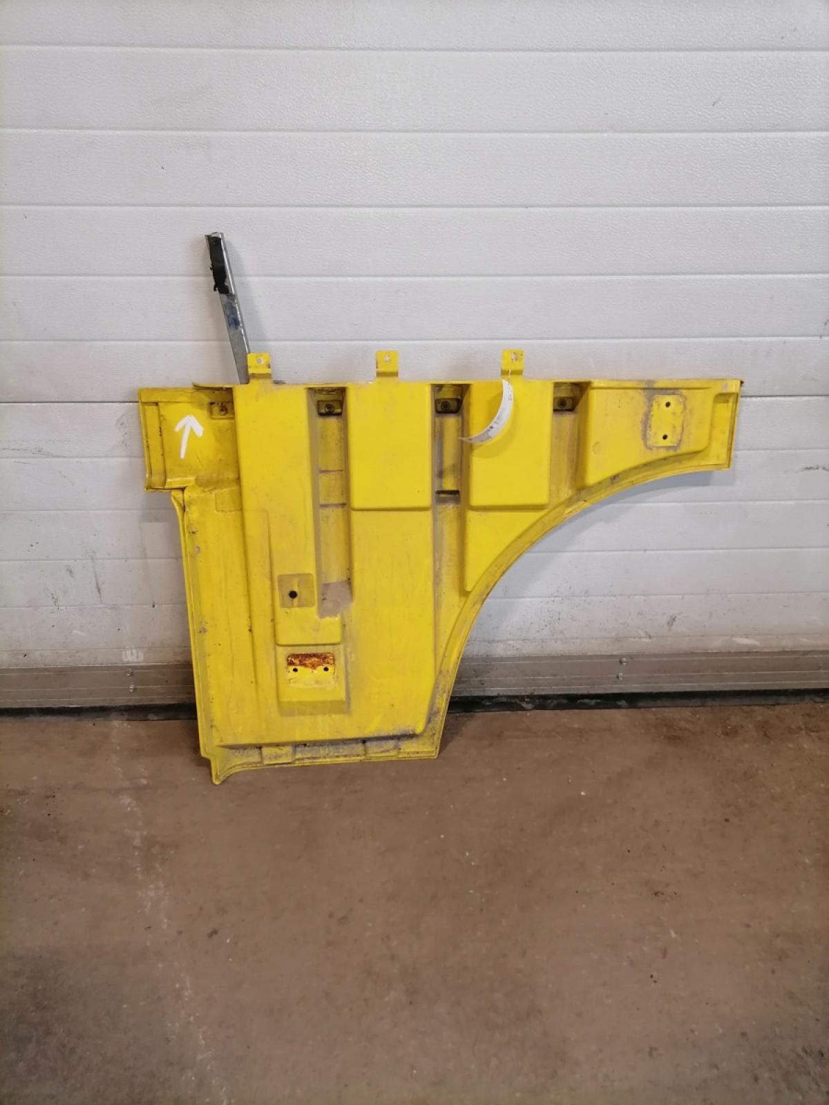 Ukse pikendus, parem