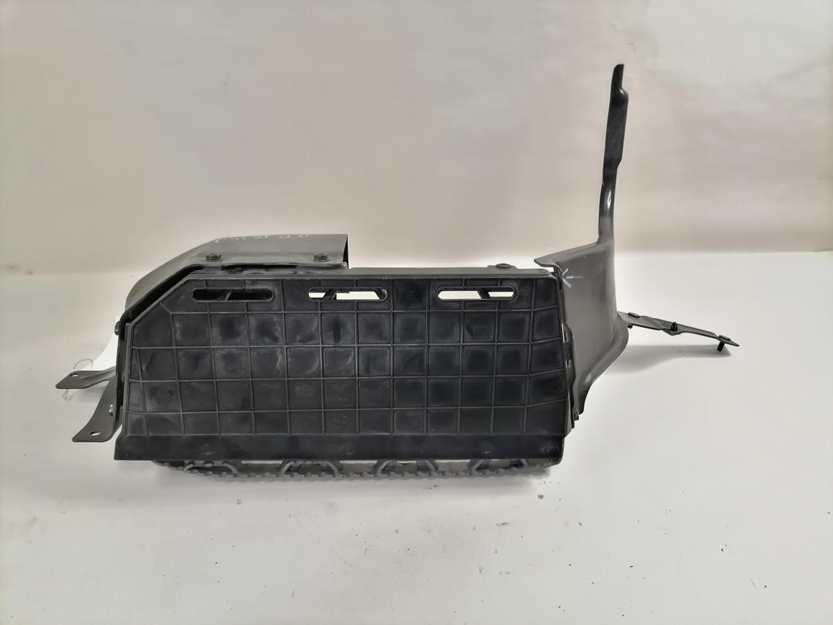 Ülemine astmelaud, parem