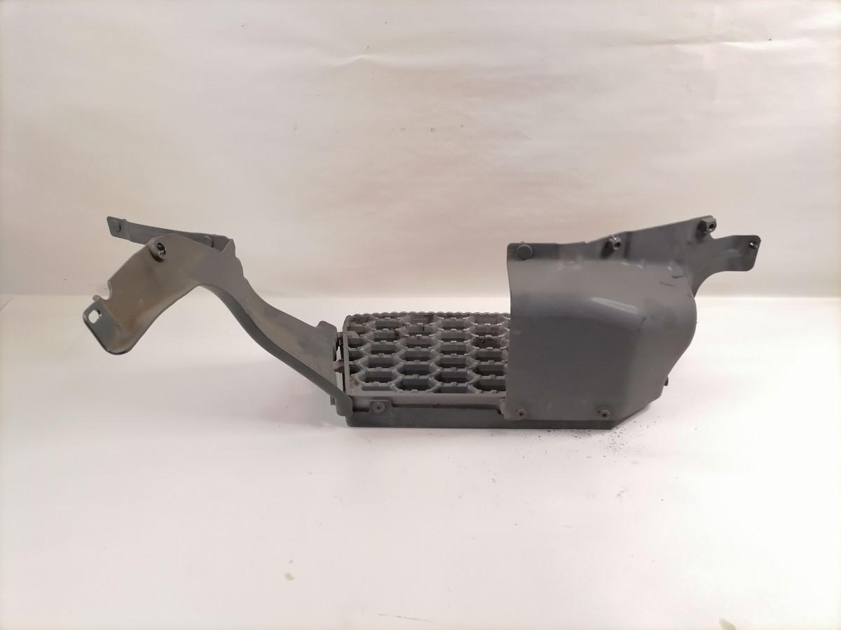 Ülemine astmelaud, vasak