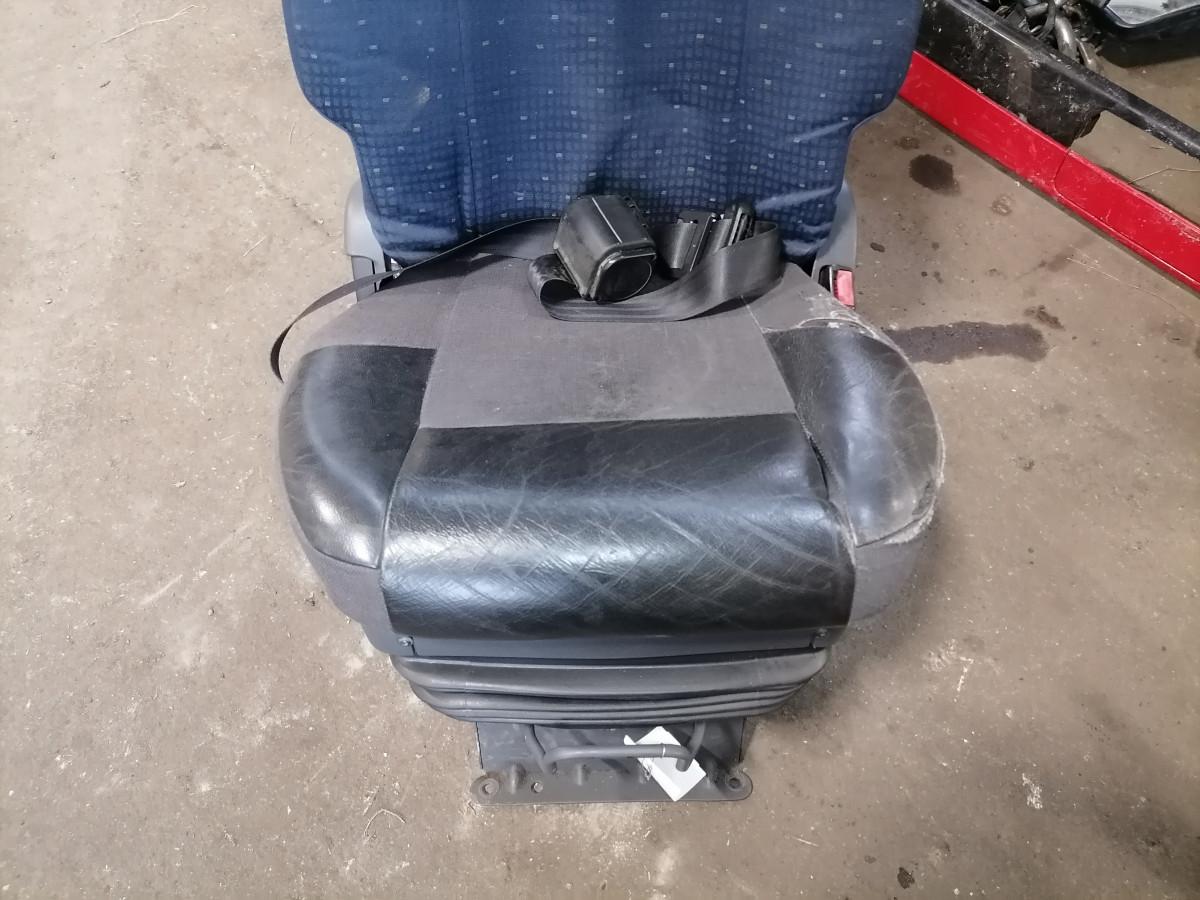 Volvo kaasreisija iste