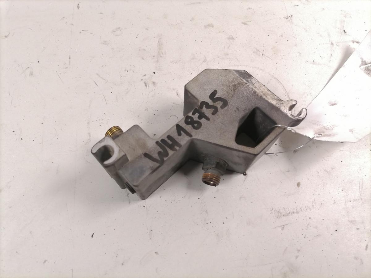 EGR torude ühendusklots