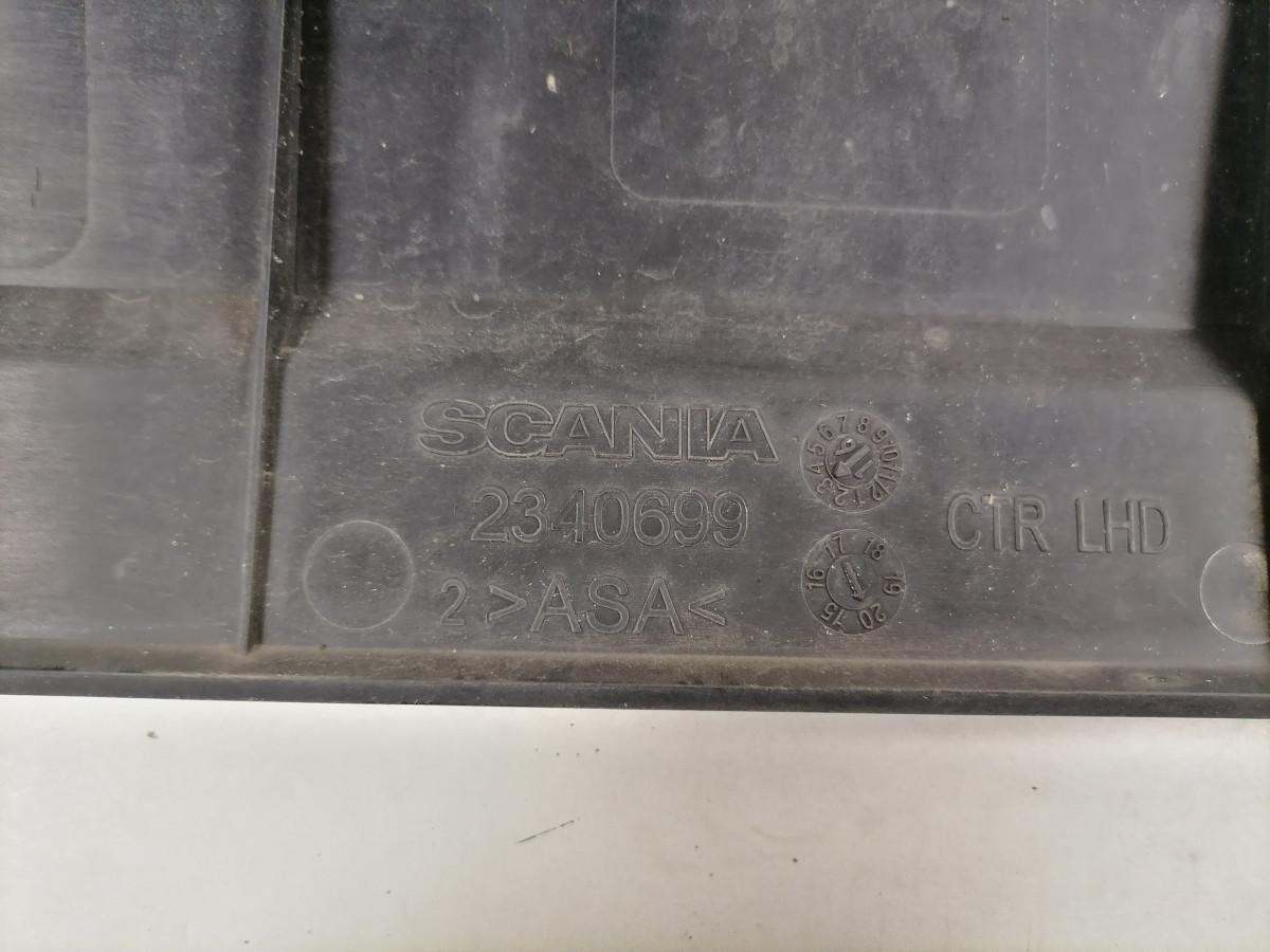 Esiklaasi alune plastik, komplekt