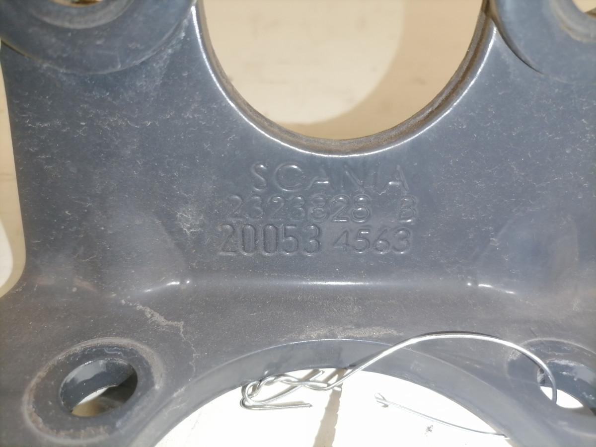 Kabiini õhkpadja kandur