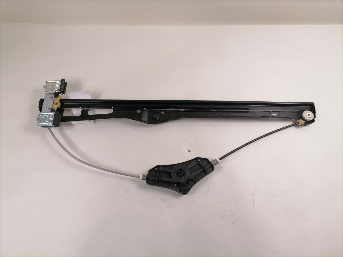 Küljeklaasi tõstemehhanism