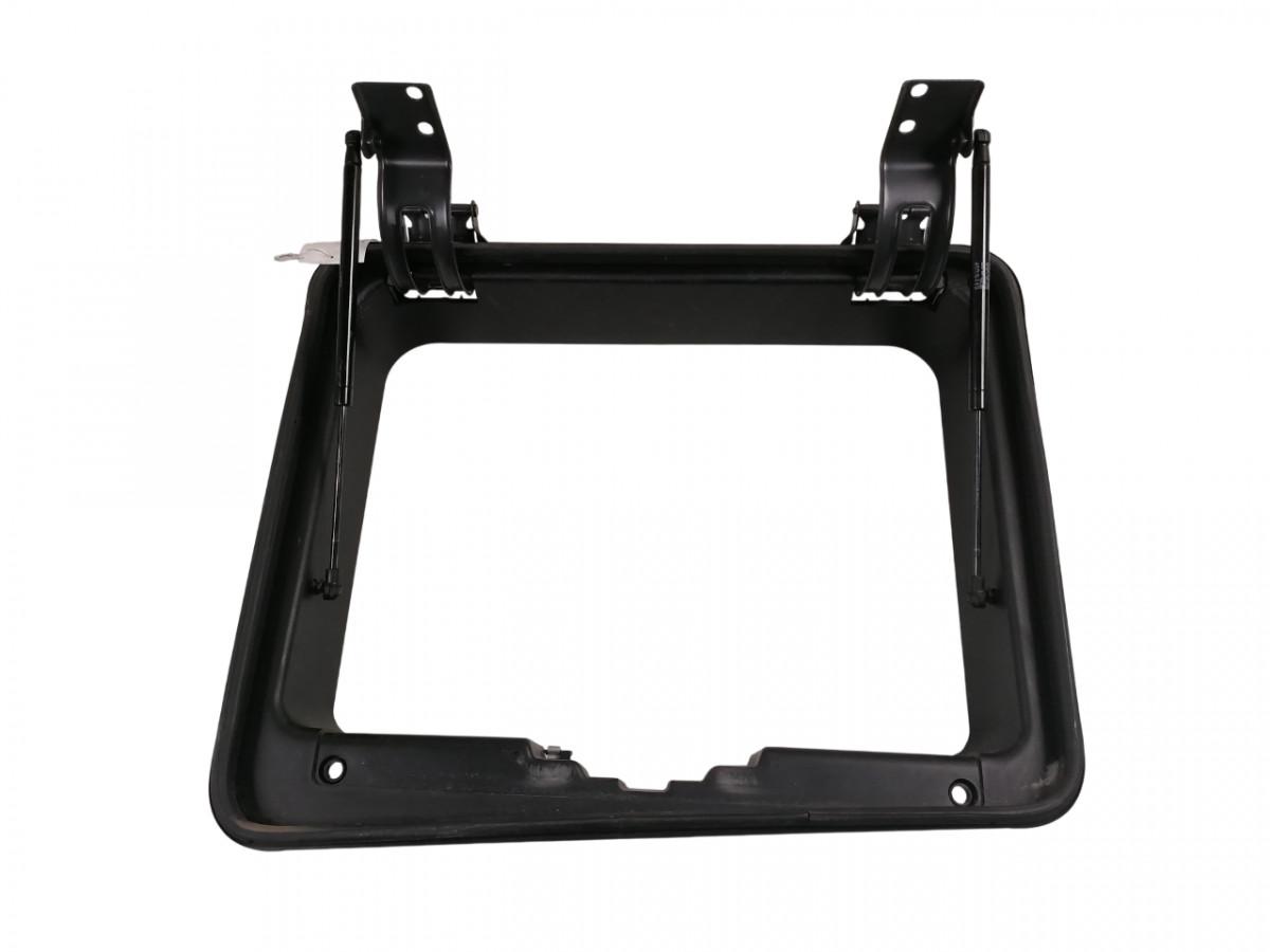 Küljeluugi plastraam