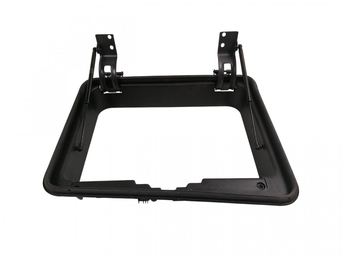 Küljeluugi plastraam