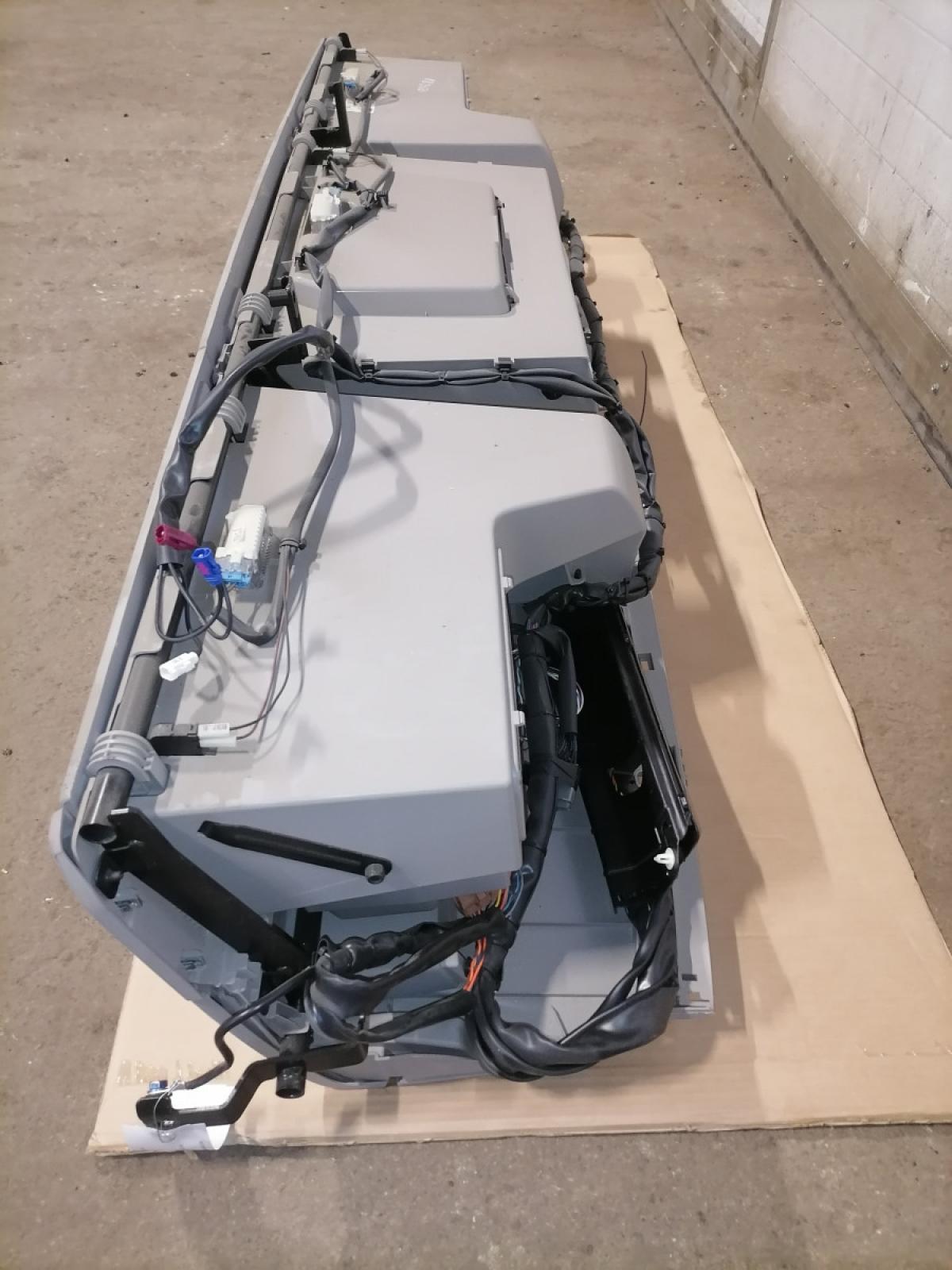 Salongi ülemine panipaik