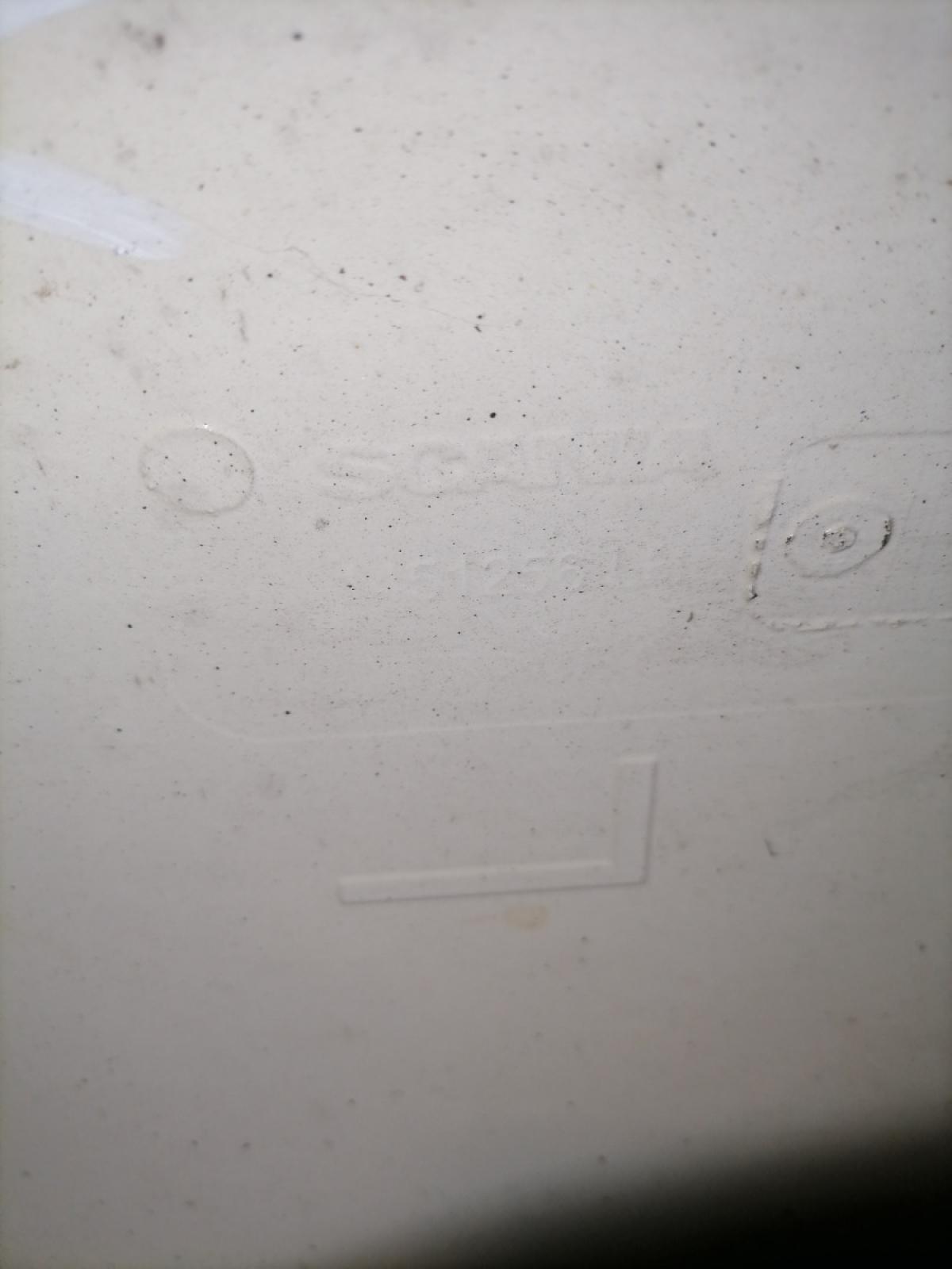 Scania kabiini nurgapõsk, vasak